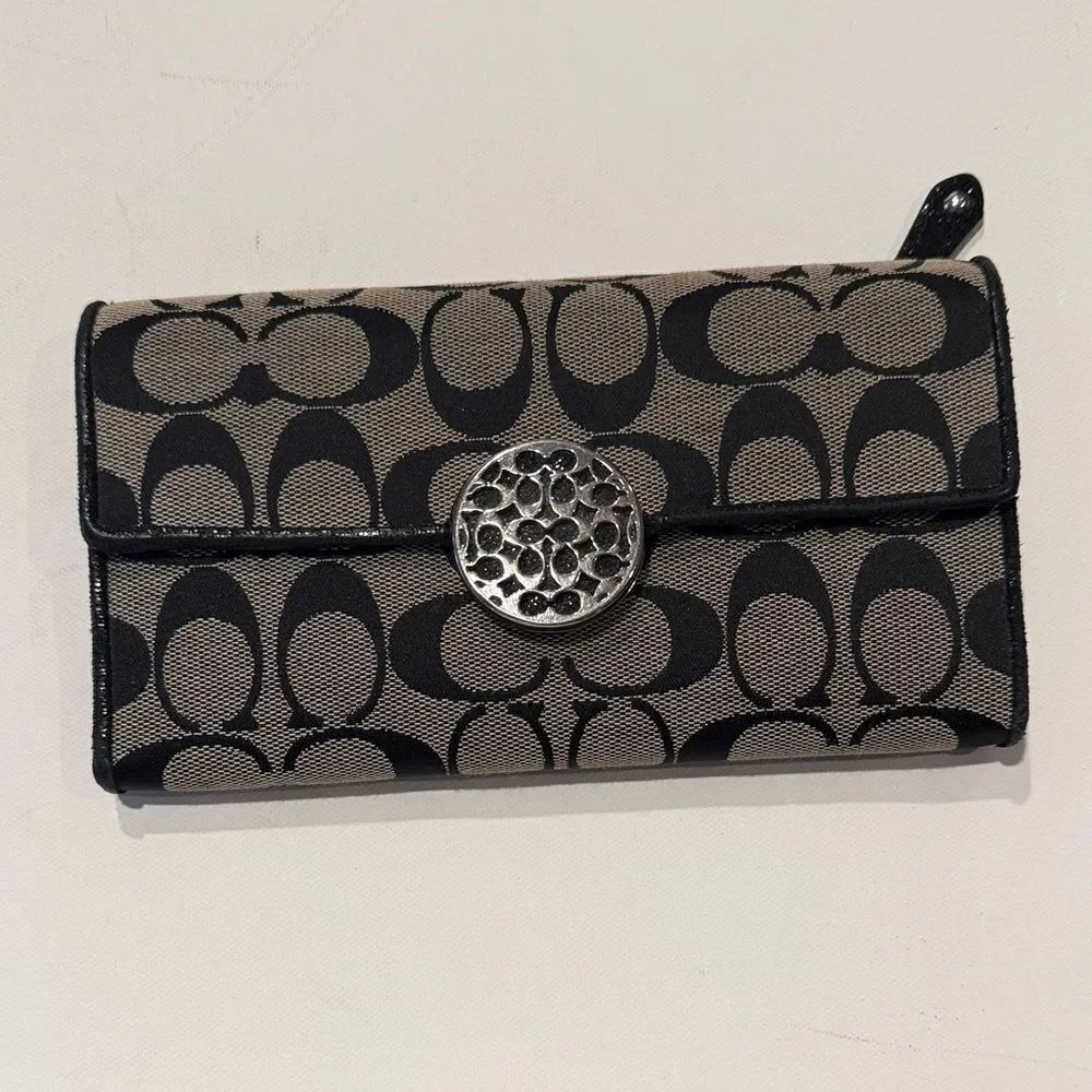 Coach Signature Black and Gray Wallet